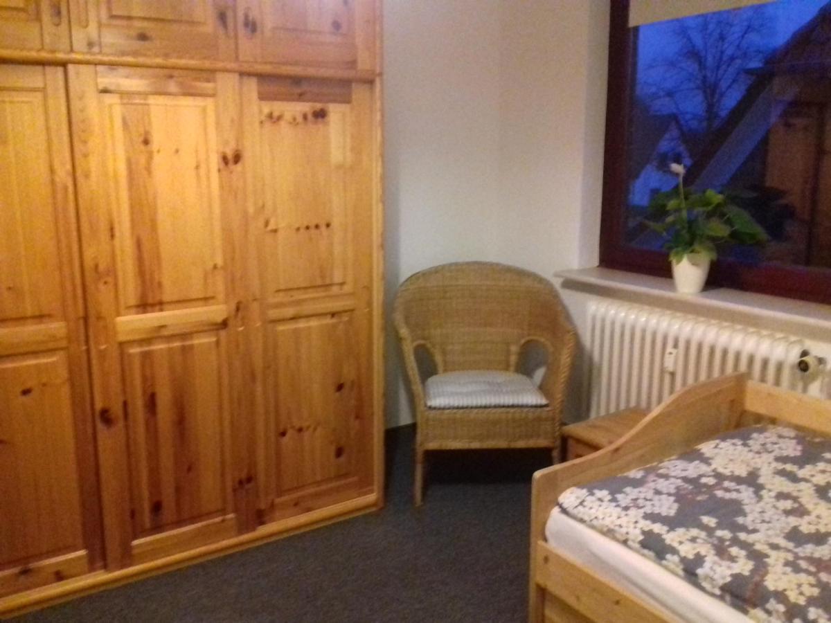 Ferienwohnung, Monteurwohnung Bis 6 Personen Rottorf Bagian luar foto